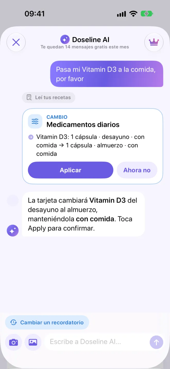 Chat con Doseline AI: al pedirle pasar la vitamina D3 al almuerzo, muestra una tarjeta de cambio para confirmar.